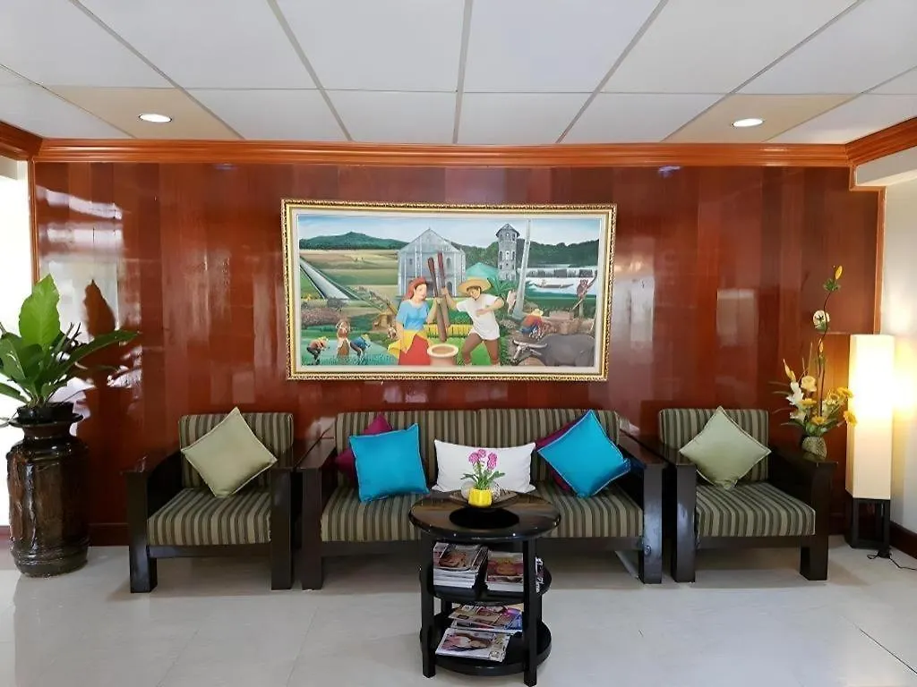 Vest Grand Suites Panglao