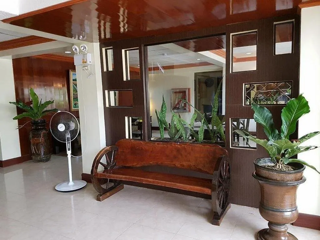 Vest Grand Suites Panglao
